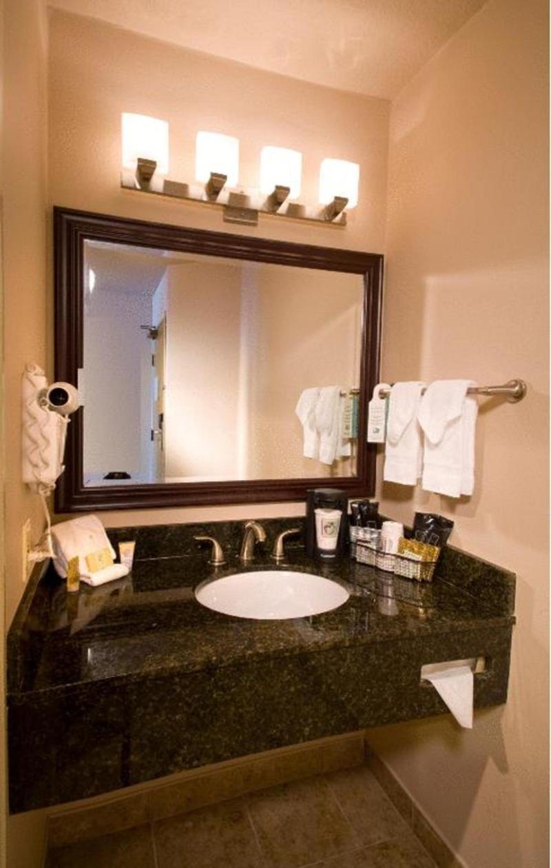 Monarch Hotel & Conference Center Clackamas Ngoại thất bức ảnh